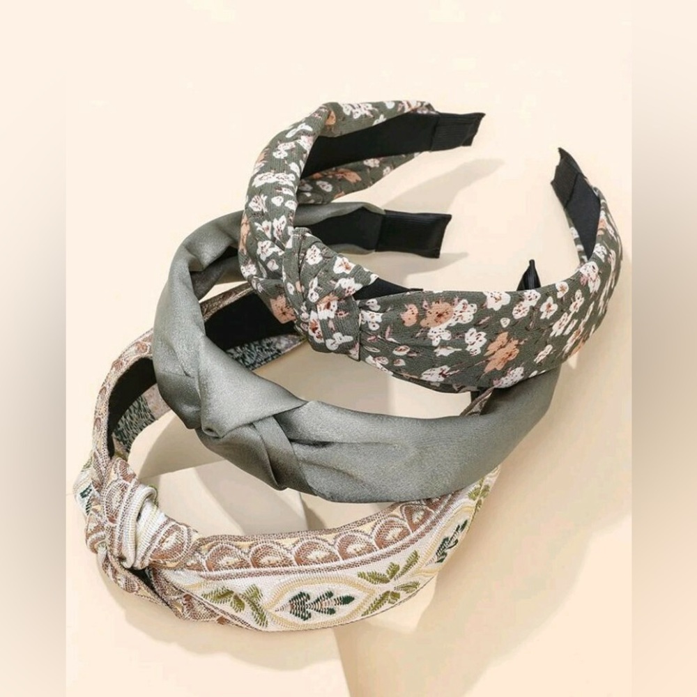 Stylish Knotted Headbands